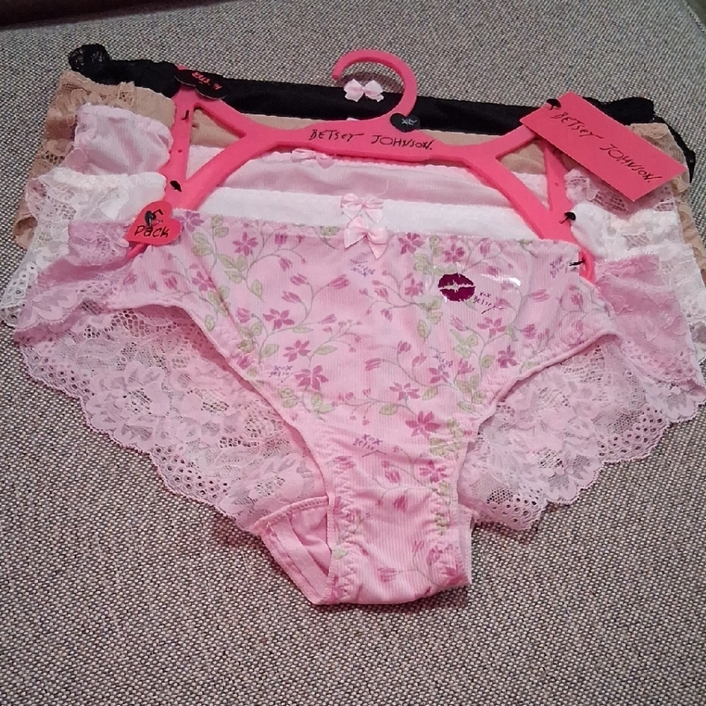 Betsey Johnson Women Pink Floral Lace Bikini Briefs Set - 5 Pack